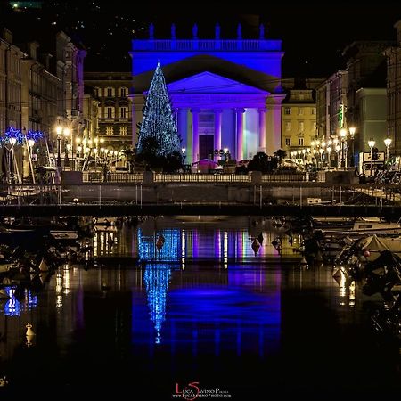 La Boutique Del Vento - Esclusivo In Pieno Centro Apartamento Trieste Exterior foto